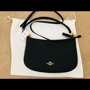 Brand NWT Coach Chelsea Crossbody Black/gold